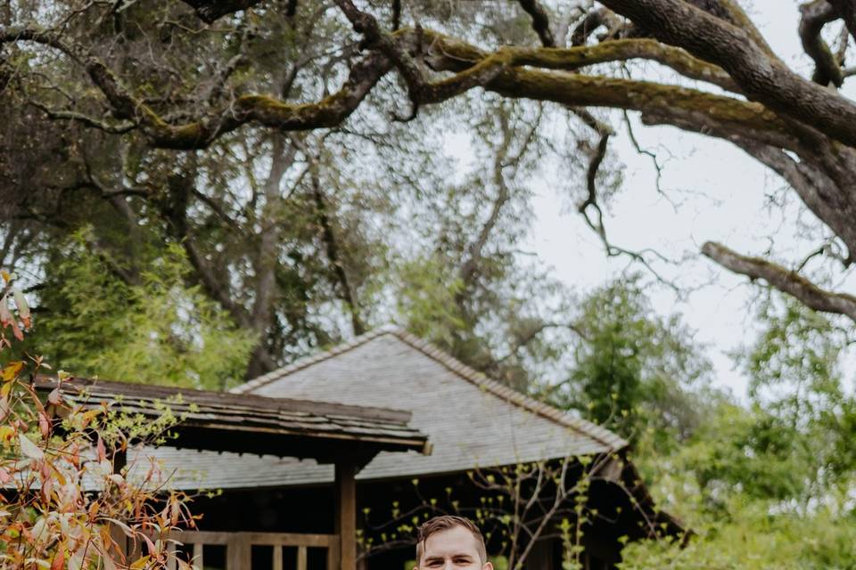 Hakone Garden Groom portrait