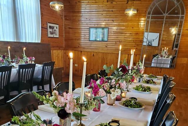 Flowers, Candles, Tablecloths