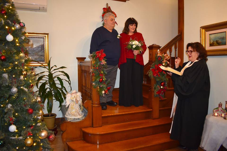 Indoor winter elopement