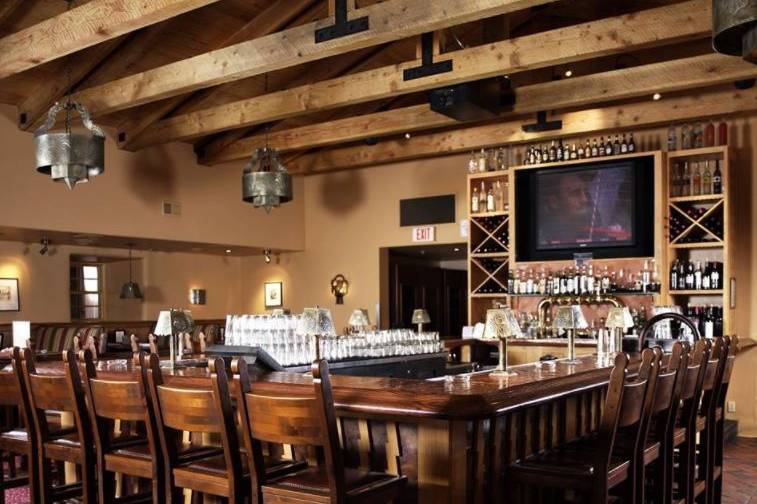 Bar station