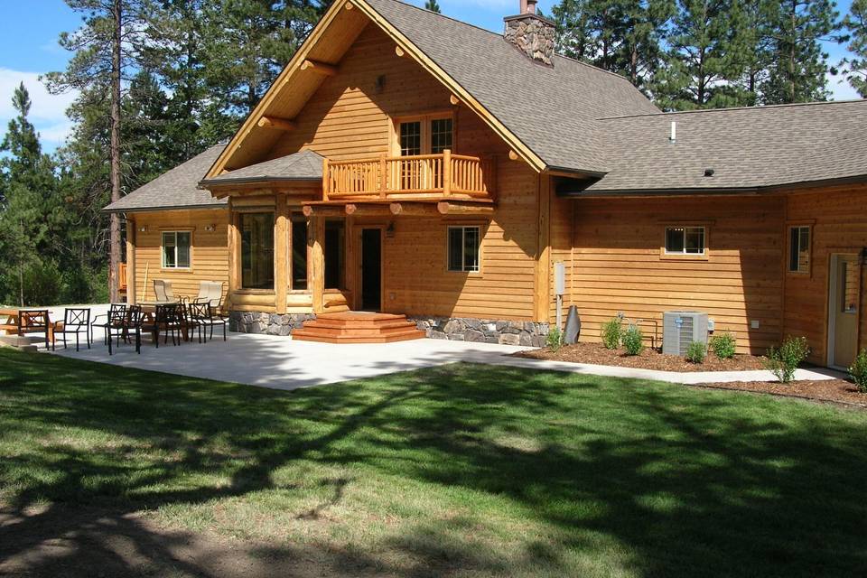 Pineview Lodge