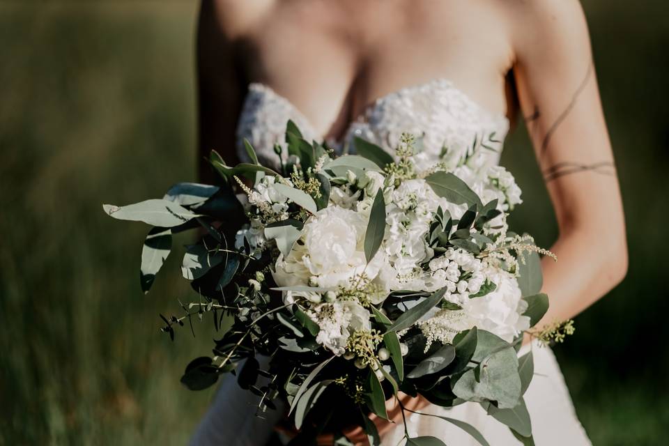 Bride & Flowers