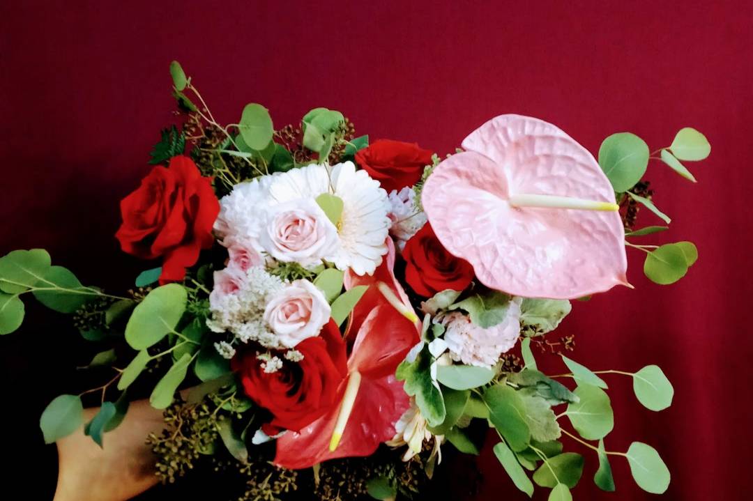 Price Reduced / Susie Rose Buds Preserved Rose in Bridal Pink Color, Floral  Arrangements, Wedding Roses, Rose Gift, Home Decor 