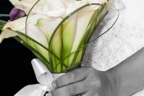 Cala Hand bouquet