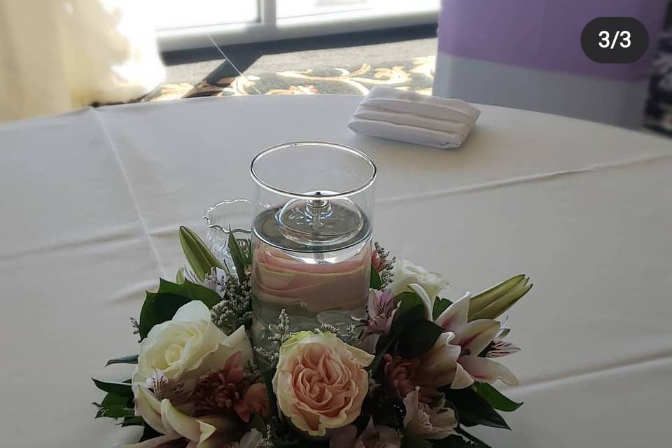 #34 Harlow Centerpiece