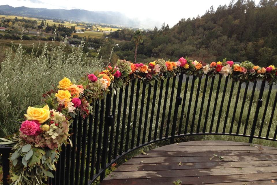 Auberge du Soleil railing garland