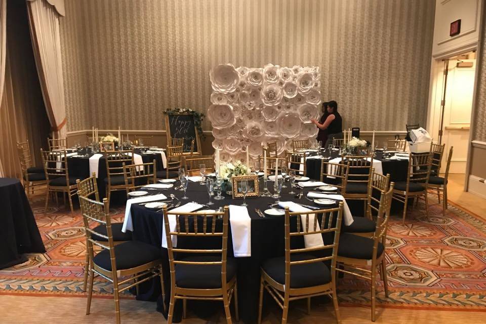 Black & Gold Wedding Setup