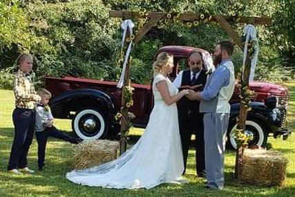 A Lovely Barn Wedding
