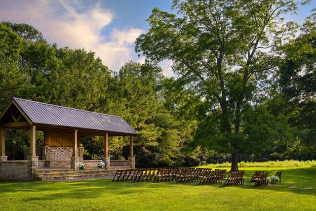 Vinewood Stables by Wedgewood Weddings