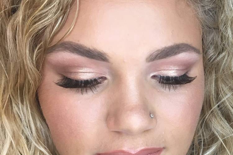 Sara Macri Beauty Makeup Artist