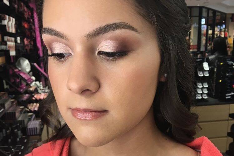 Sara Macri Beauty Makeup Artist