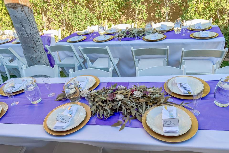 Table Setting w/flowers