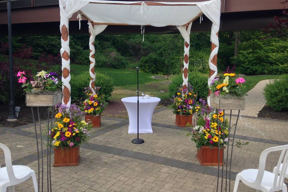 Ceremony flowers