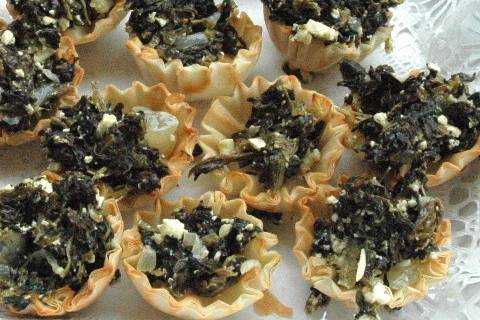 Spanakopita in philo cups - appetizers - wedding catering options for every budget and every style.