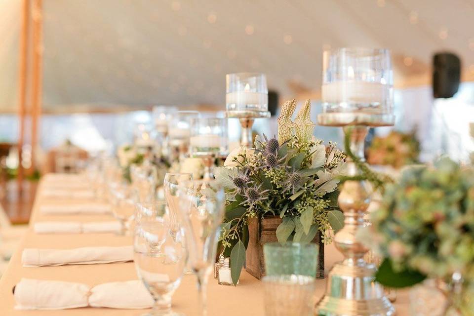 Beautiful table setting for a wedding reception