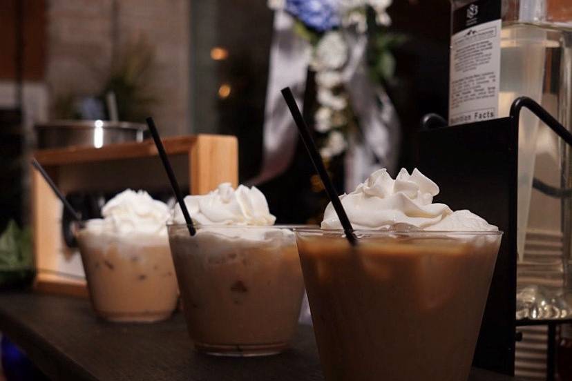 Iced lattes