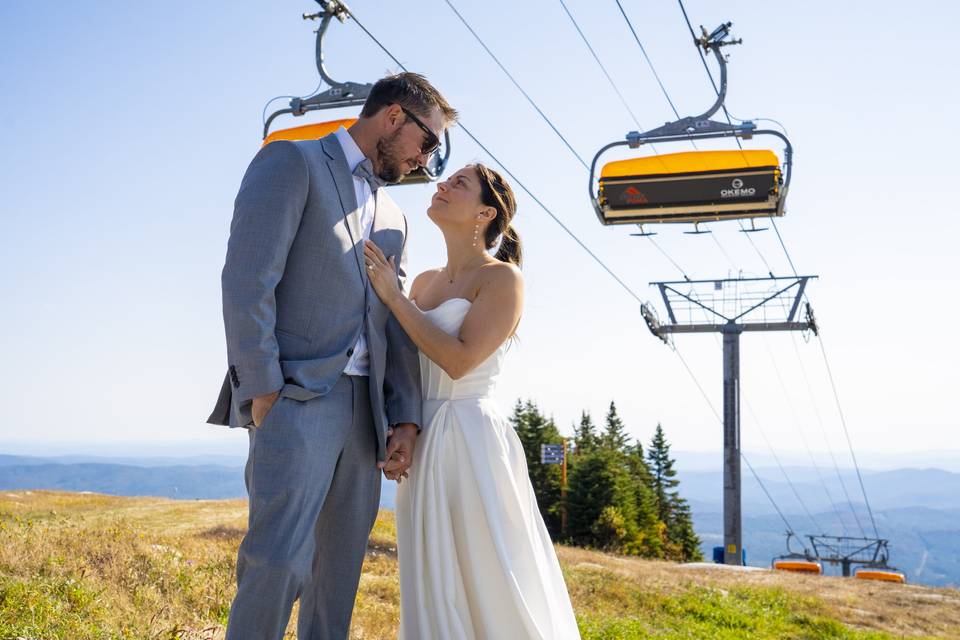 Summit Ceremony with Scenic Ch