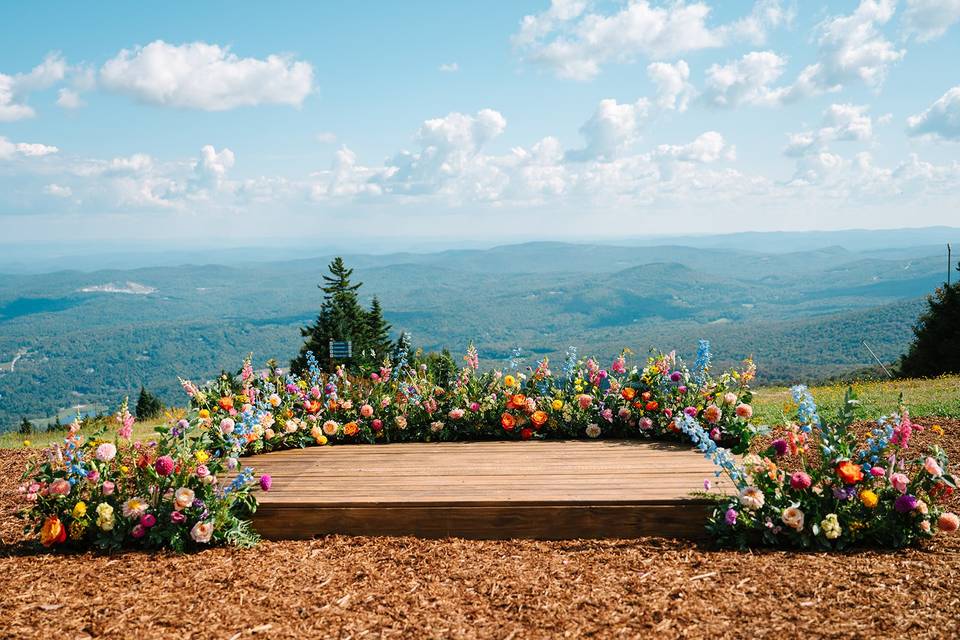 Summit Ceremony Details