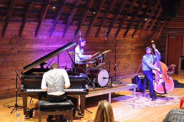 Caleb Nei Trio