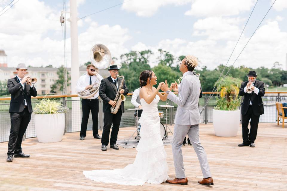 Couple dances to Brass Band