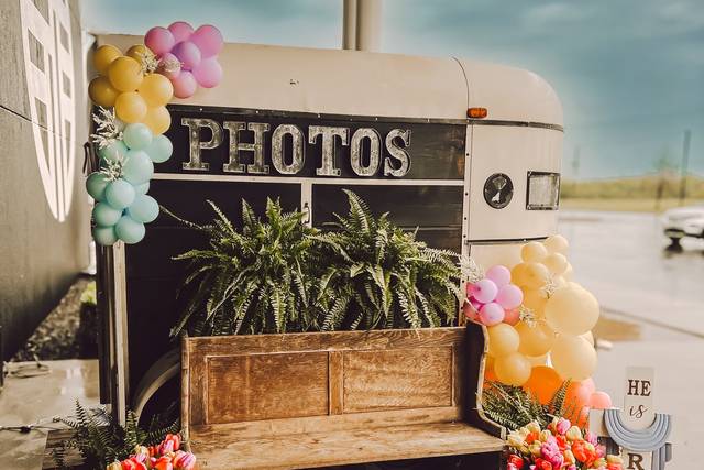 Thelma Photo Booth