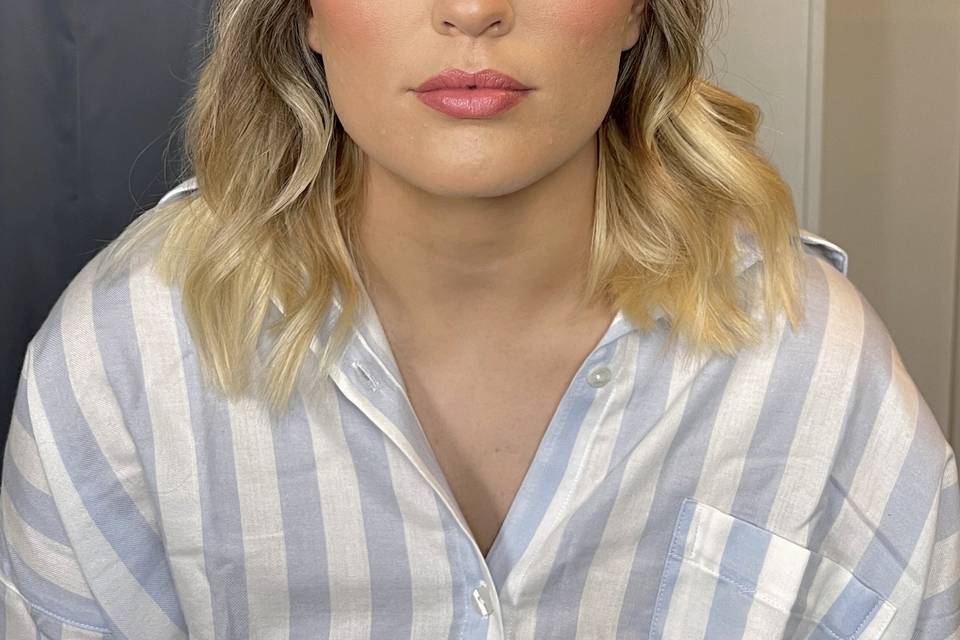 Bridesmaid soft glam