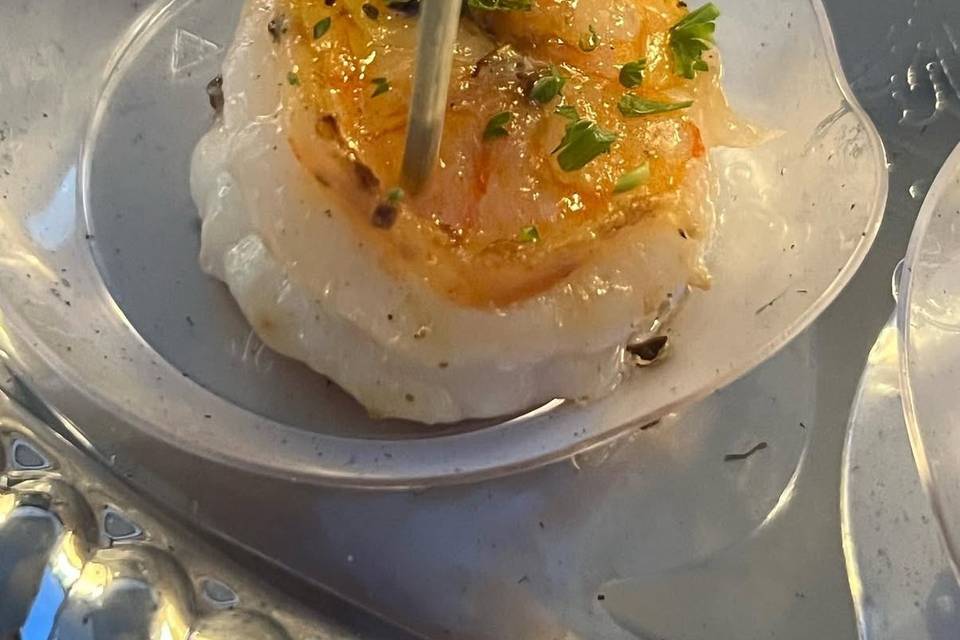 Tray Pass Salmon bites