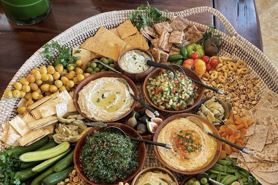 Mezze basket