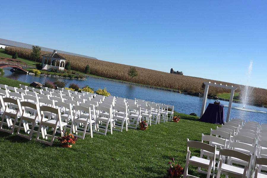 Harvest View Barn at Hershey FarmsCeremony setup