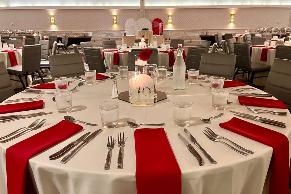 Red & Ivory Rose Wedding