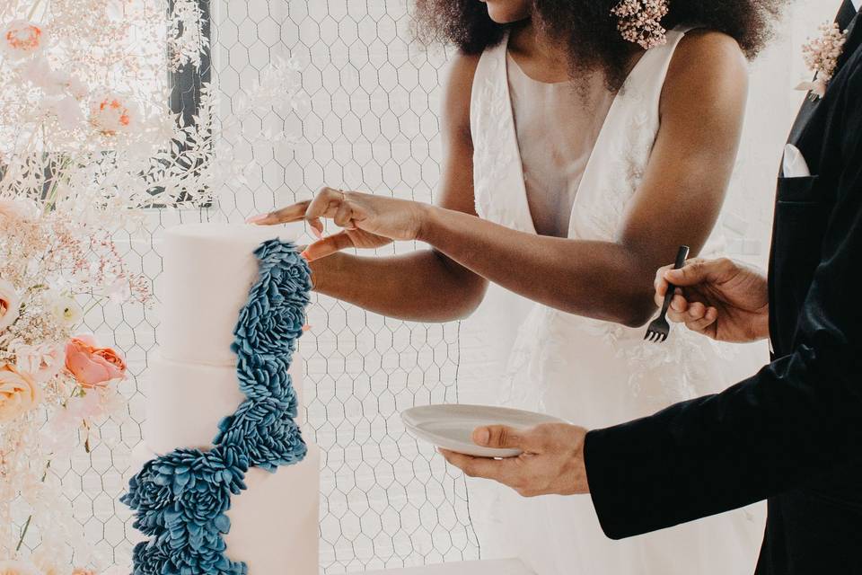Cutting the cake