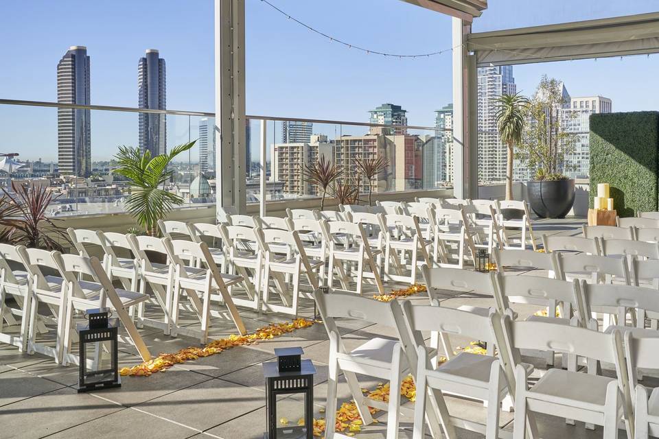 Wedding rooftop ceremony