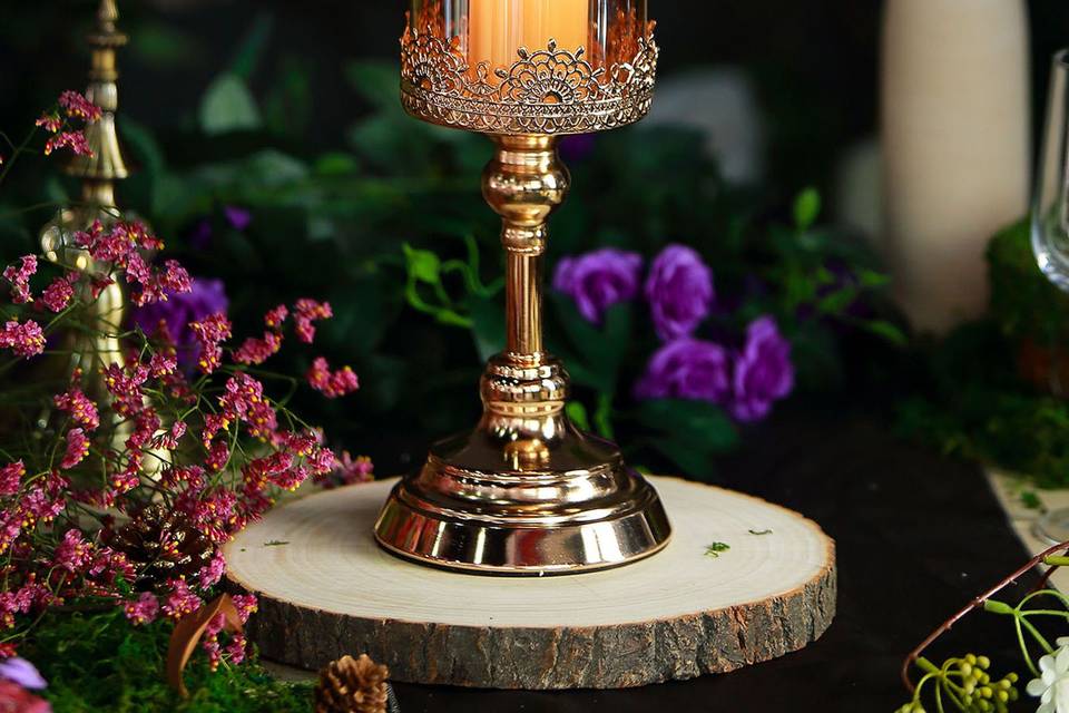 Gold metal candle holder