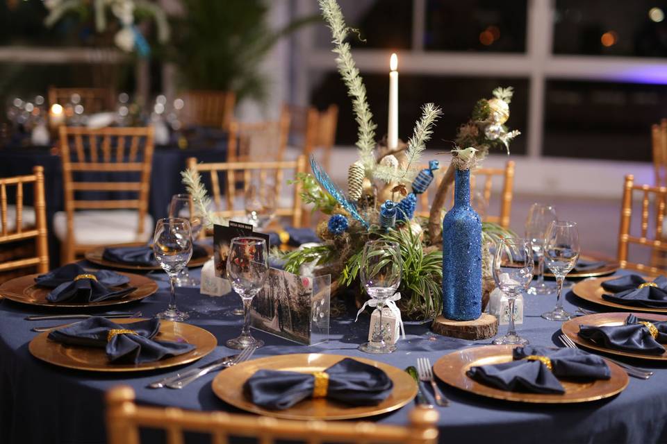 Midnight Blue Tablescape