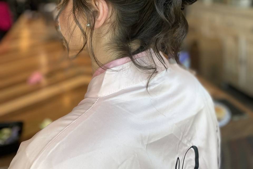 Bridal updo with flowers
