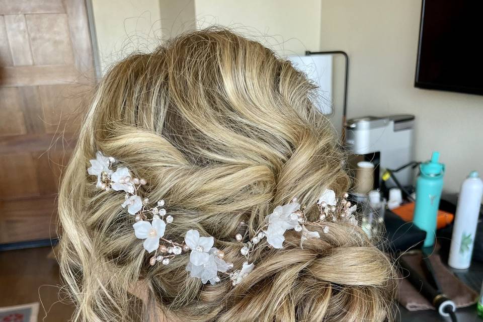Low updo