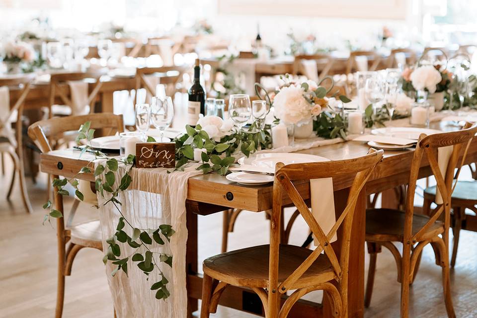 Tablescape