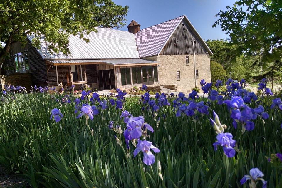 Mill Creek Lodge at Volland Point