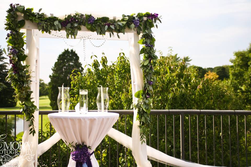 Chuppah decor