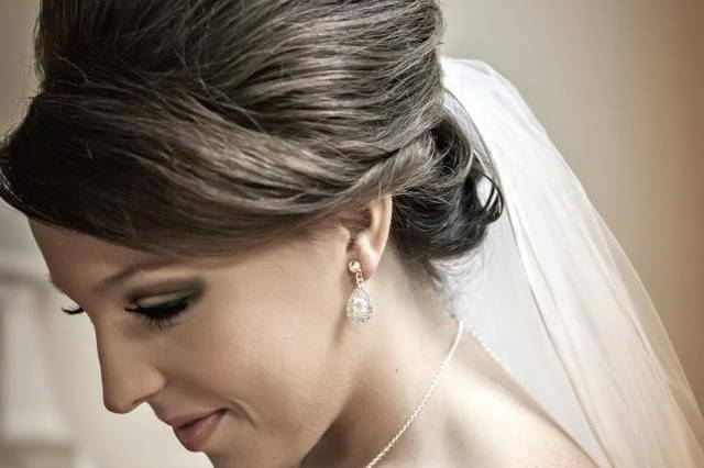 Elegant hairstyle and makeup