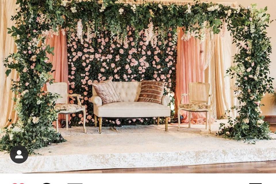 Fresh and silk flower chuppah