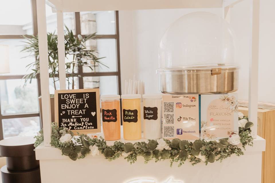 Welcome drinks station