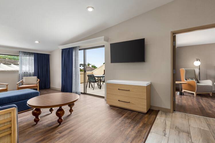 Standard suite