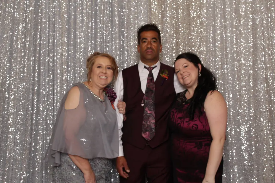 Pics 2 Go Photobooth - Photo Booth - Denham Springs, LA - WeddingWire