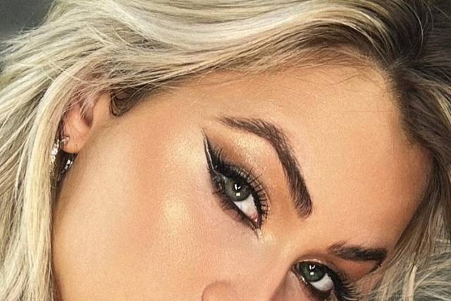 Cat Eye Makeup