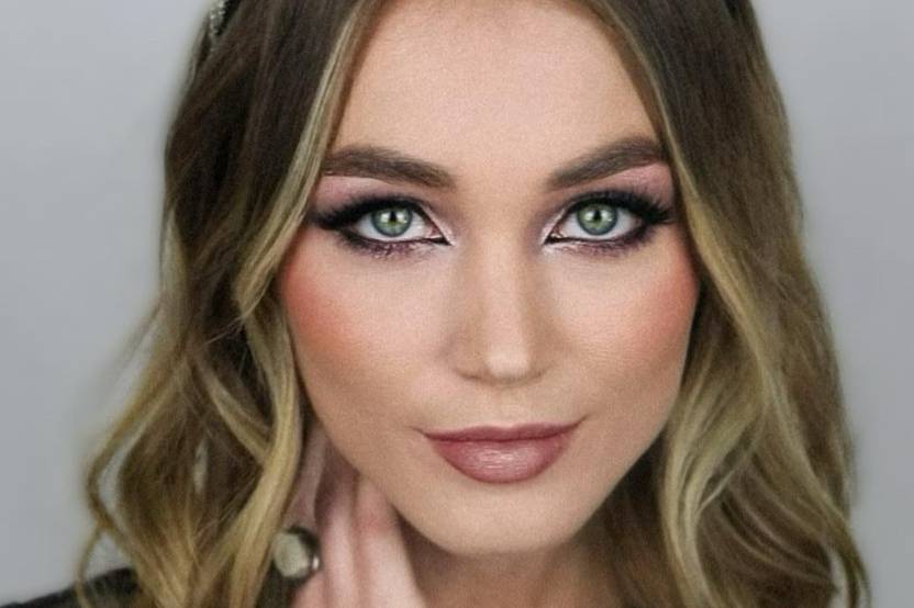 Vibrant Makeup