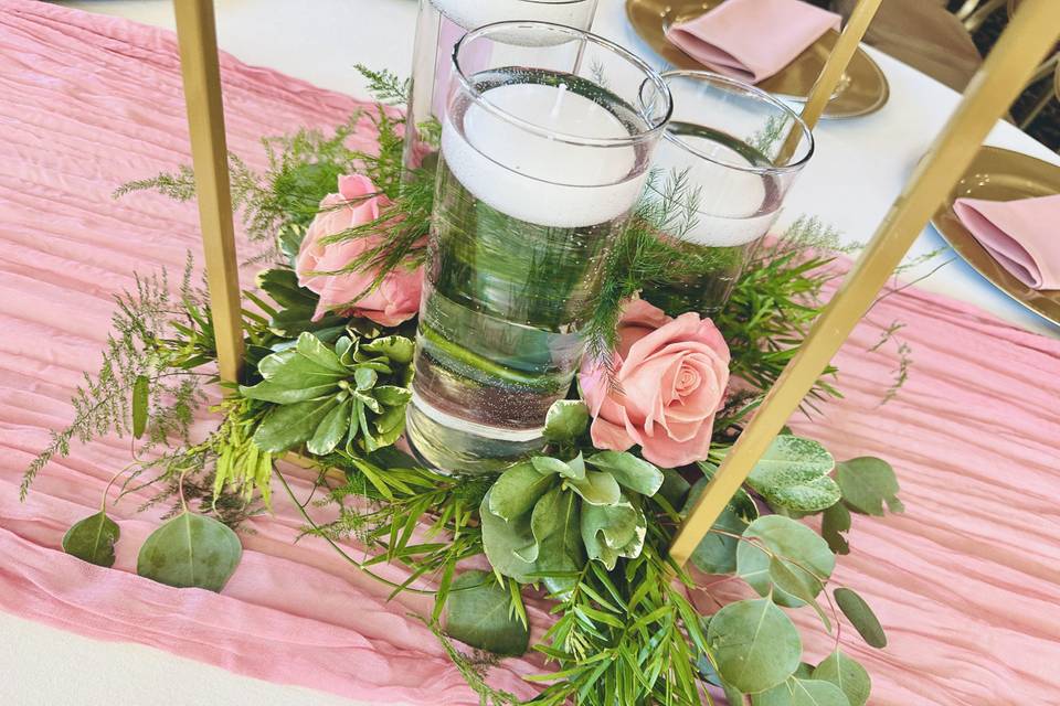 Simple Centerpieces