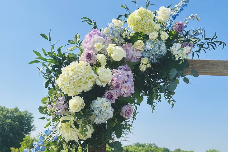 Classy Wedding Arbor!