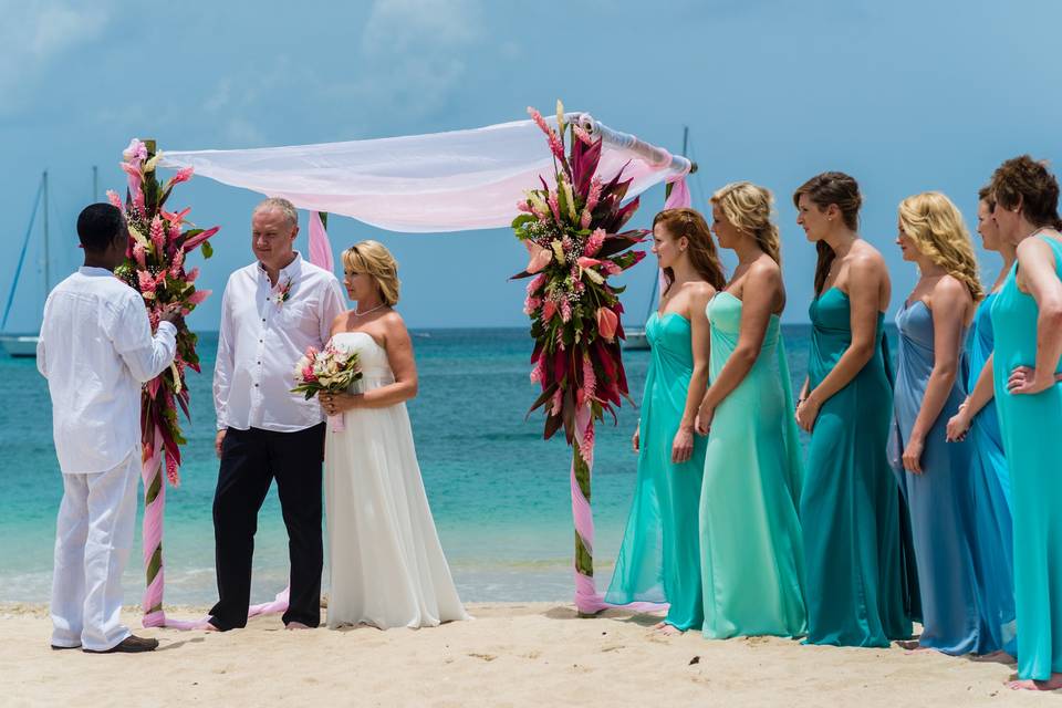 Barefoot Weddings