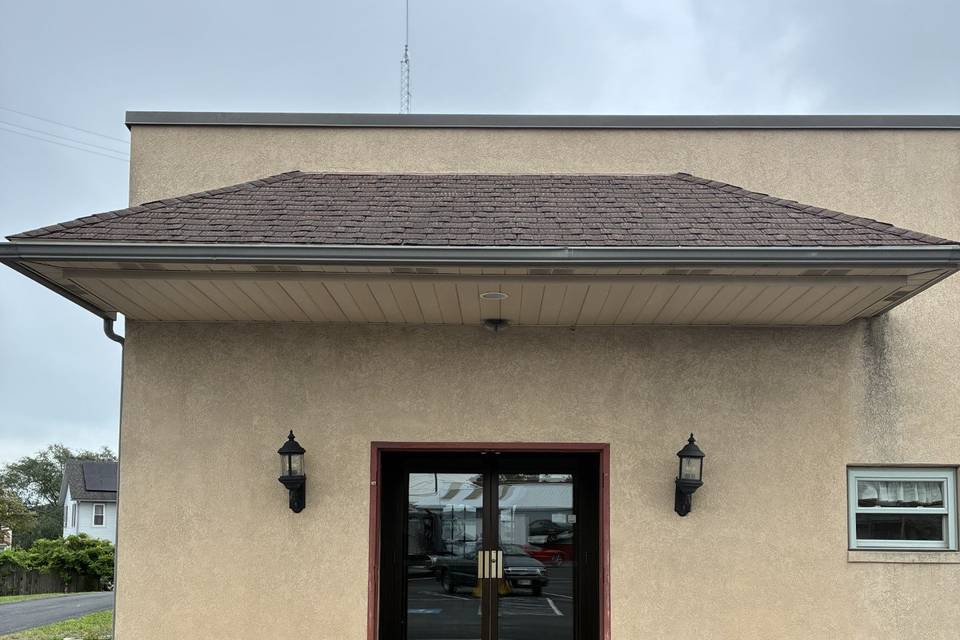 Ladies Restroom